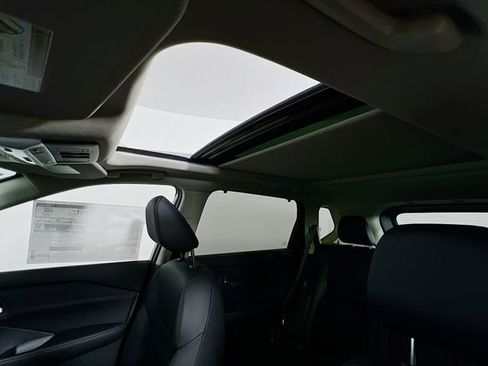 New 2026 Nissan Rogue SV w/ SV Premium Package image 19