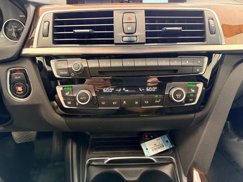 Used 2019 BMW 430i Coupe w/ Convenience Package image 35