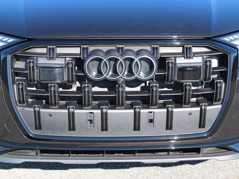 New 2025 Audi Q7 3.0T Prestige image 53