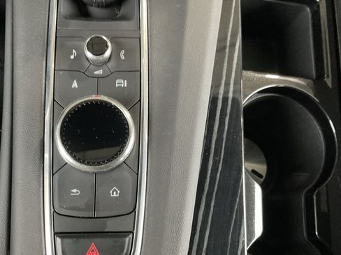 Used 2024 Cadillac Escalade Sport AWD/4WD image 20