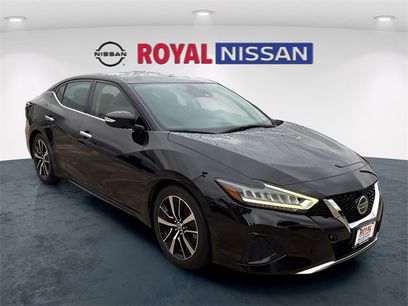 Used 2021 Nissan Maxima 3.5 SV w/ Floor Mat Group