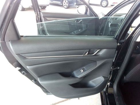 Used 2019 Honda Accord LX image 20