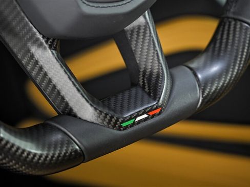 Used 2024 Lamborghini Revuelto AWD/4WD image 63