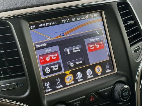 Used 2017 Jeep Grand Cherokee Limited AWD/4WD image 24