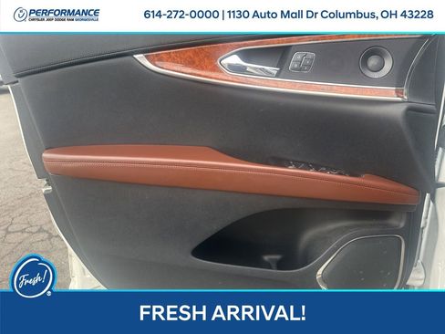 Used 2020 Lincoln Nautilus Reserve w/ Equipment Group 201A image 12