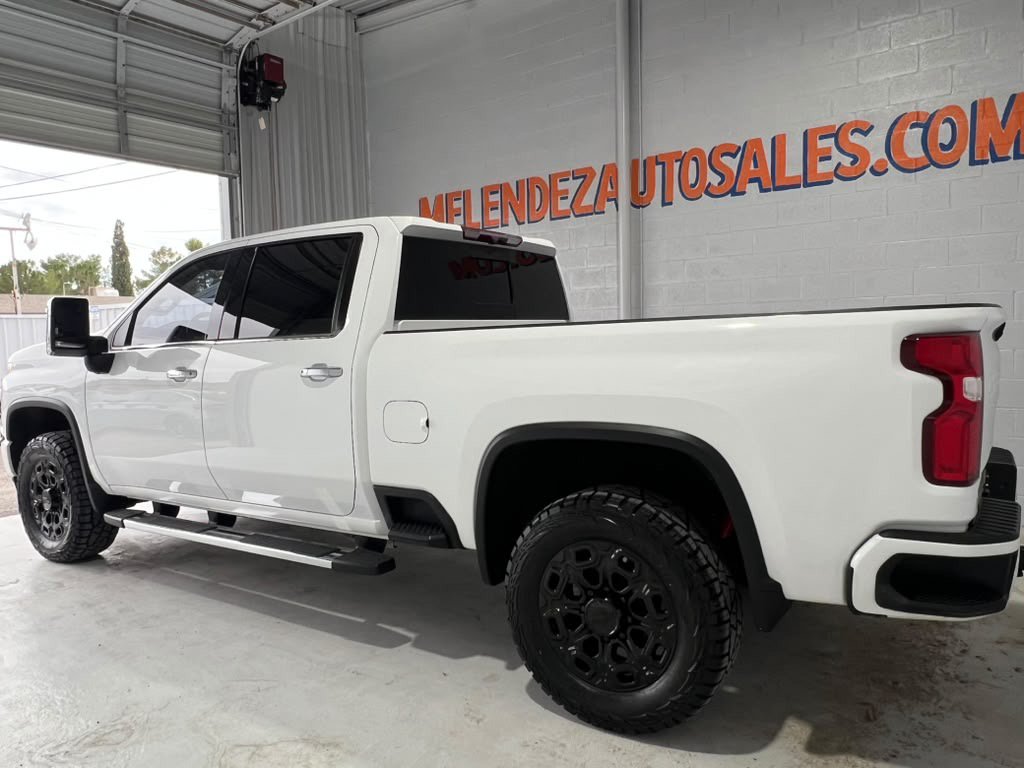Used 2022 Chevrolet Silverado 2500 High Country AWD/4WD image 3