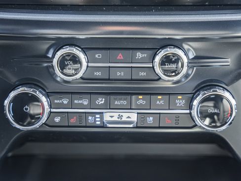 New 2026 Ford F150 Platinum w/ Equipment Group 702A High image 26