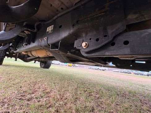 Used 2017 Ford F350 Lariat w/ Lariat Ultimate Package image 19