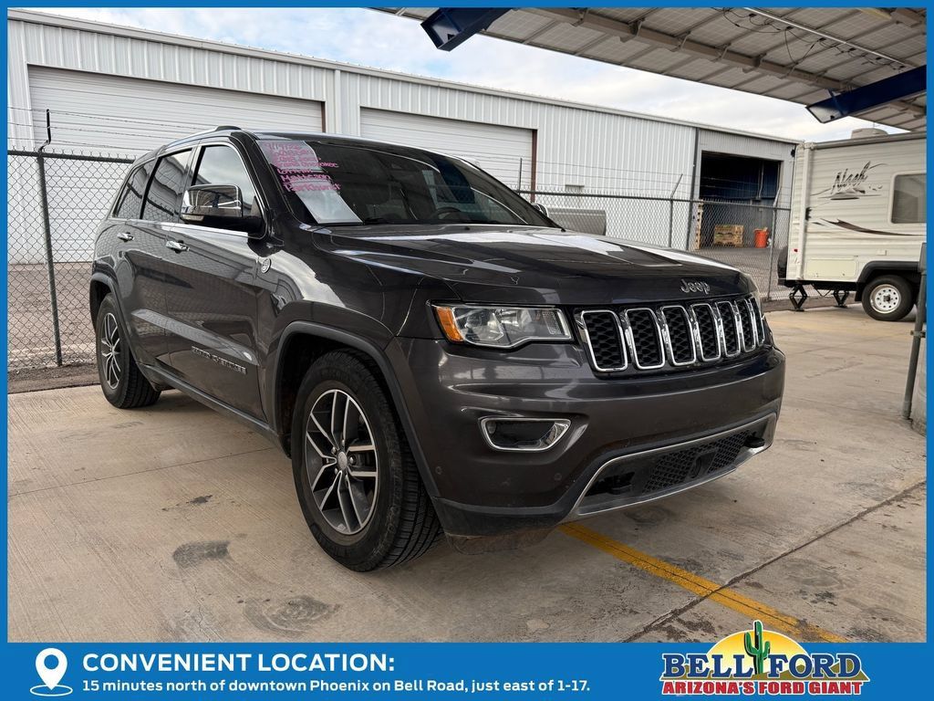 Used 2018 Jeep Grand Cherokee Limited AWD/4WD image 8