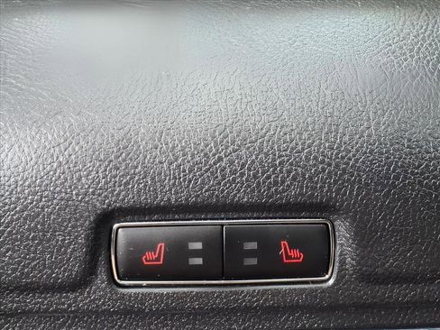 Used 2022 Lincoln Corsair Reserve w/ Equipment Group 201A image 13