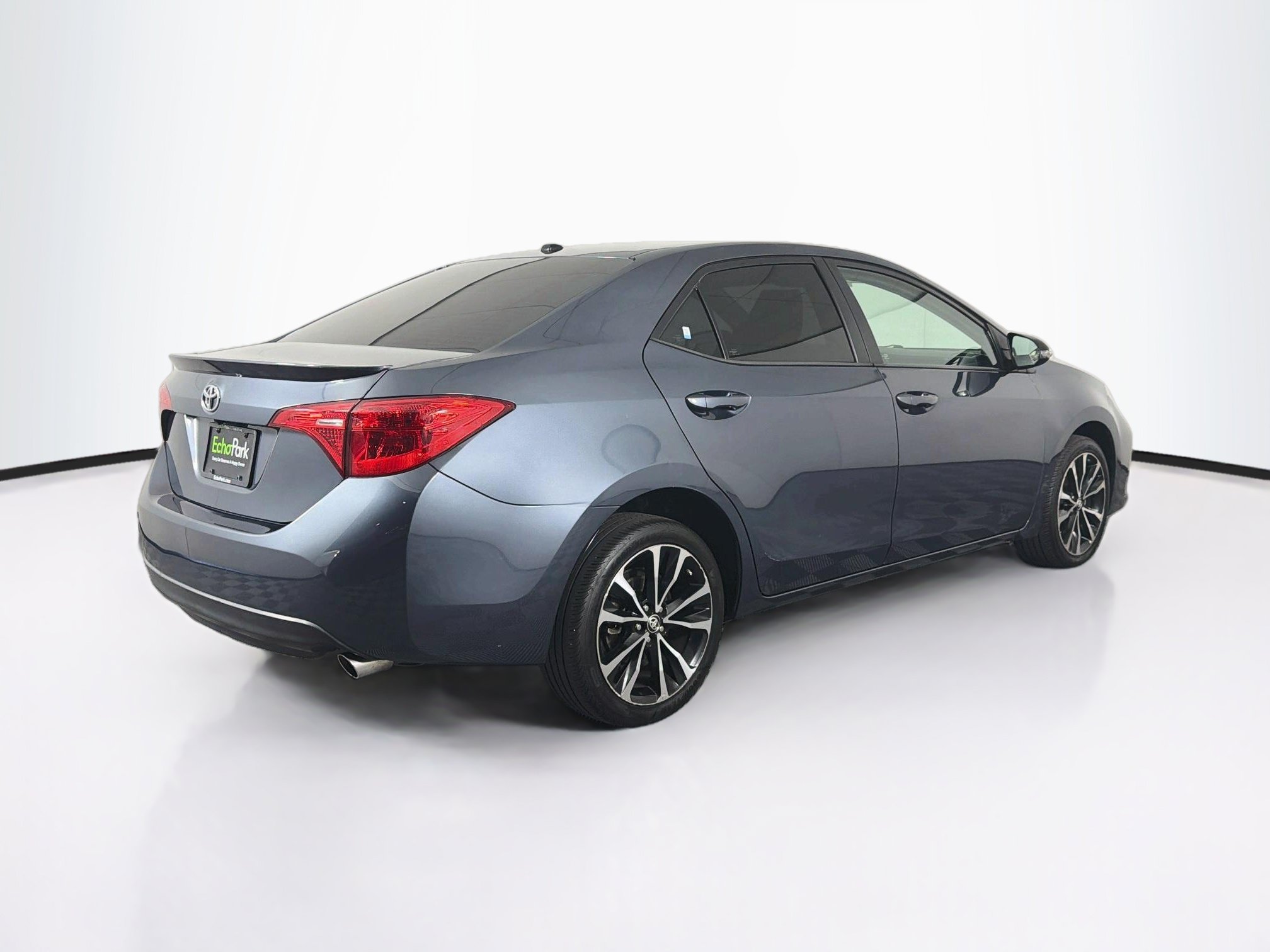 Used 2017 Toyota Corolla XSE w/ Carpet Mat Package (TMS) FWD image 9