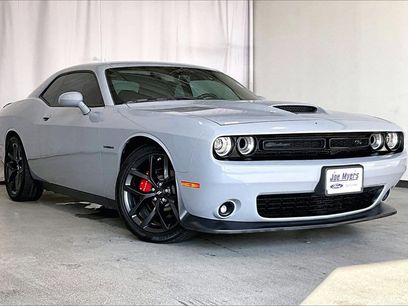 Used 2022 Dodge Challenger R/T w/ Blacktop Package