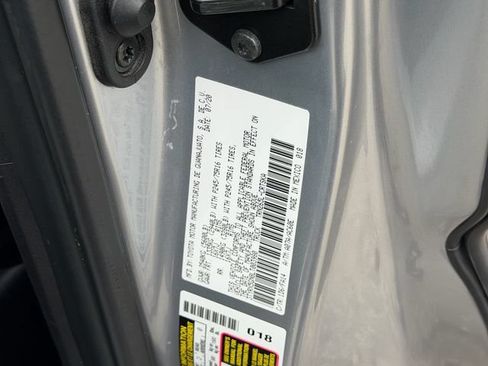 Used 2020 Toyota Tacoma SR RWD image 16
