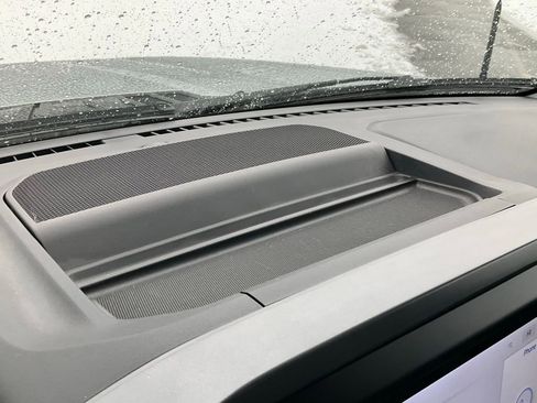 Used 2025 Ford F150 XLT w/ Equipment Group 301A Standard image 8