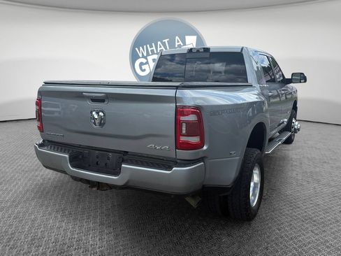 Used 2021 RAM 3500 Big Horn w/ Level B Equipment Group AWD/4WD image 3
