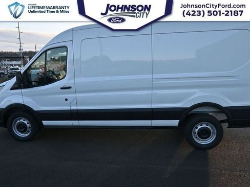 New 2026 Ford Transit 250 148 Medium Roof image 5