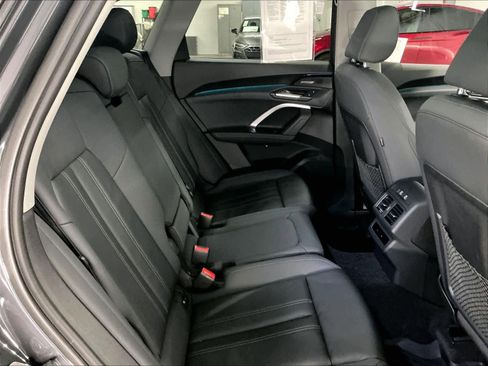 Certified 2025 Audi Q5 Premium Plus w/ Premium Plus image 29