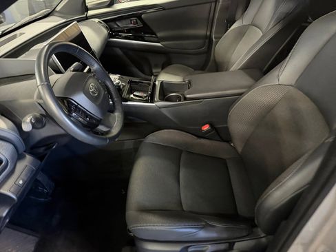 Used 2023 Toyota bZ4X XLE w/ Weather Package image 34