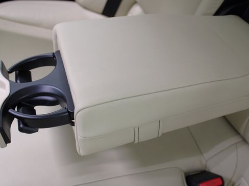 Used 2014 Lexus IS 350 image 40