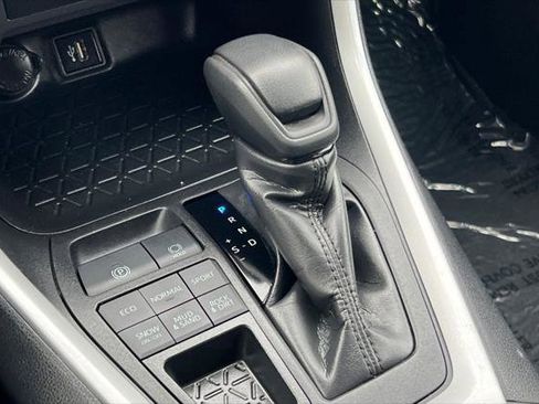 Certified 2024 Toyota RAV4 LE image 23