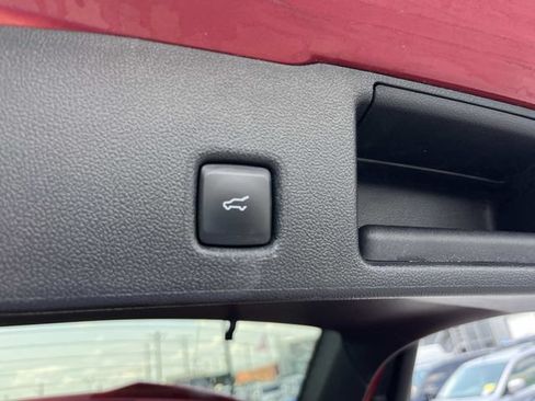 Used 2024 Ford Escape ST-Line AWD/4WD image 25
