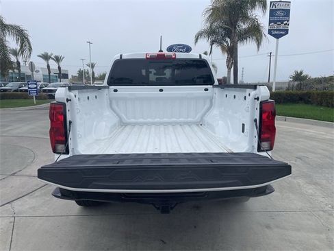 Used 2024 Chevrolet Colorado Trail Boss w/ Technology Package image 26