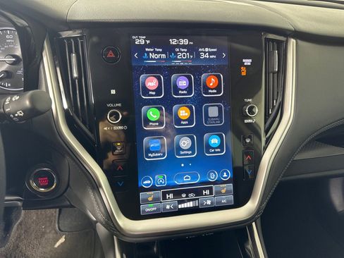 Used 2023 Subaru Outback Premium image 18