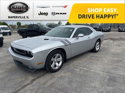 Used 2010 Dodge Challenger R/T RWD image 1
