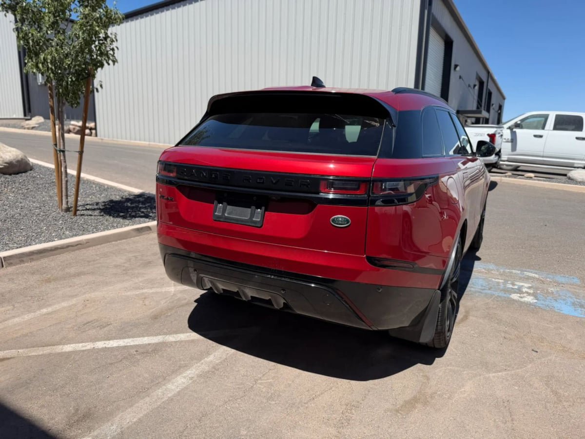 Used 2023 Land Rover Range Rover Velar R-Dynamic S AWD/4WD image 8