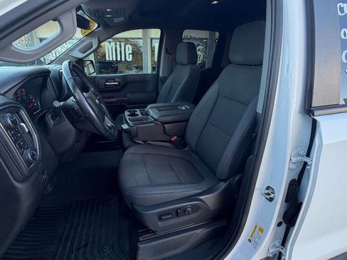 Used 2020 Chevrolet Silverado 1500 LT w/ Texas Edition image 9