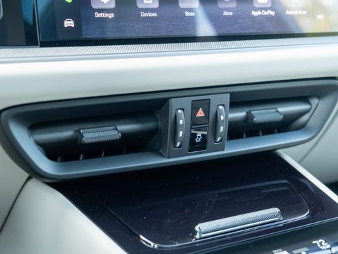 New 2026 Porsche Cayenne S image 25