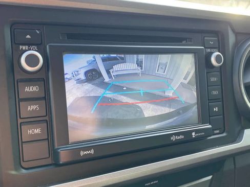Used 2019 Toyota Tacoma SR5 RWD image 16