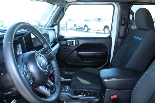 Used 2024 Jeep Wrangler Unlimited Rubicon 4xe AWD/4WD image 47
