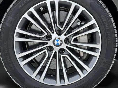 Used 2019 BMW 540i xDrive w/ Convenience Package image 14