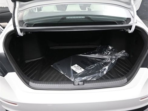 New 2025 Honda Accord SE image 23