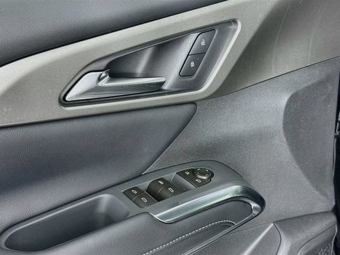 New 2027 Chevrolet Traverse LT w/ Sun and Wheel Package FWD image 20