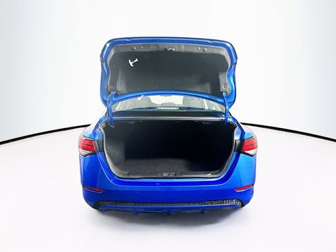 Used 2024 Nissan Sentra SV image 27