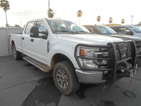 Used 2022 Ford F250 4x4 Crew Cab Super Duty image 1