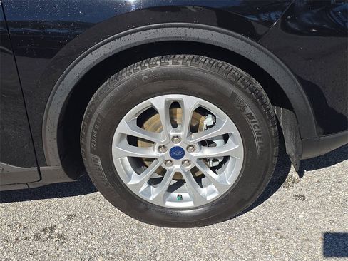 Used 2022 Ford Escape SE w/ Convenience Package image 32