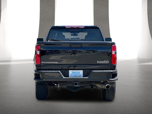 Used 2022 Chevrolet Silverado 3500 High Country AWD/4WD image 5
