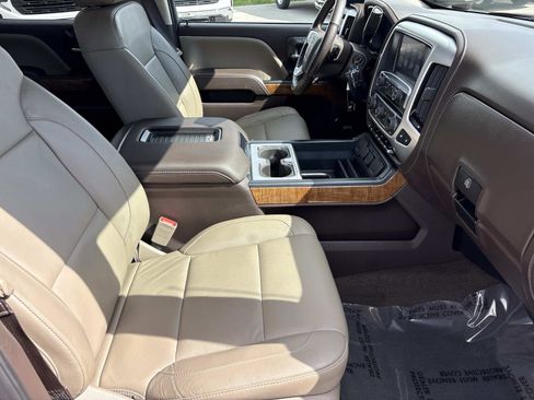 Used 2018 GMC Sierra 1500 SLT w/ SLT Premium Package image 34