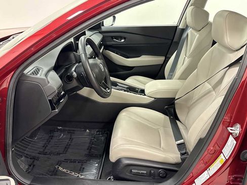Used 2024 Honda Accord EX-L image 13
