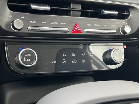 New 2026 Hyundai Palisade SE FWD image 19