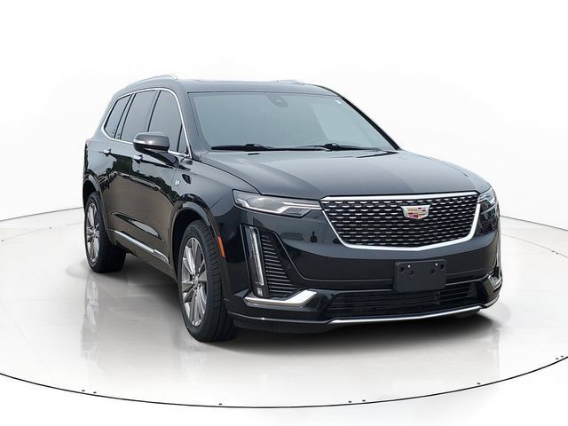 Certified 2024 Cadillac XT6 Premium Luxury AWD/4WD image 2