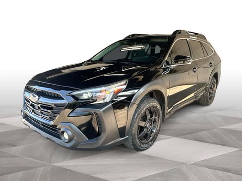 Certified 2025 Subaru Outback Premium AWD/4WD image 4