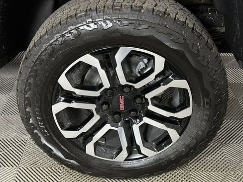 New 2026 GMC Canyon AT4 w/ Nightfall Edition AWD/4WD image 35