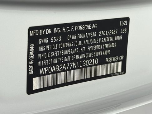 Used 2022 Porsche Panamera 4S w/ Premium Package image 53