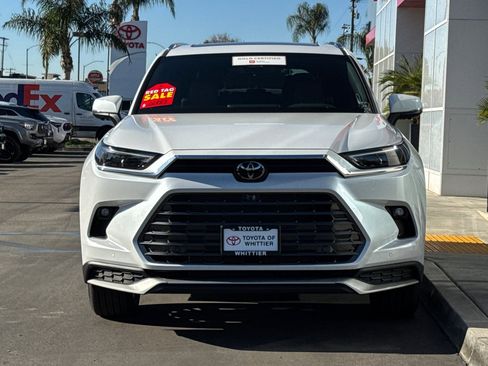 Certified 2026 Toyota Grand Highlander MAX Platinum image 11