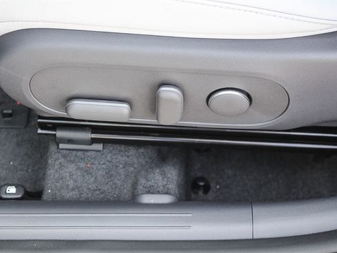 New 2026 Hyundai Kona SEL Premium image 29