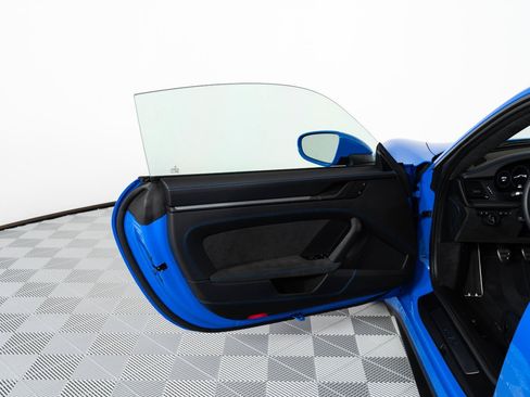 Used 2022 Porsche 911 GT3 RWD image 25